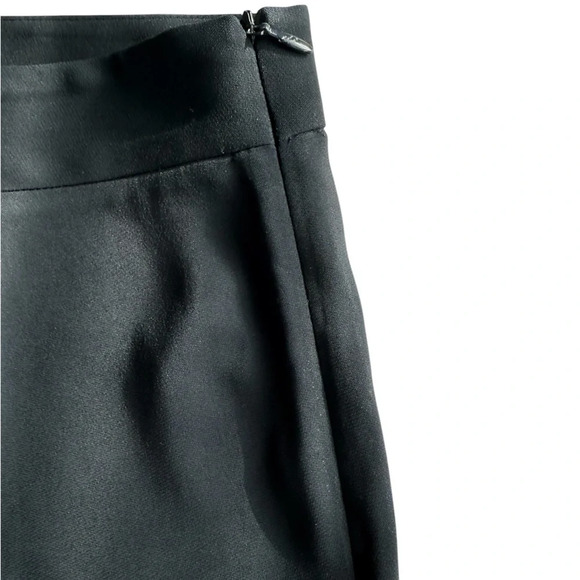 PIAZZA SEMPIONE Navy Blue Stretch Silk
Front Taper Leg Cropped Pants Size 8 - Picture 5 of 8